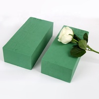 Mousse florale faisant la machine avec l'équipement efficace de moteur pour fabriquer de belles fleurs de mousse