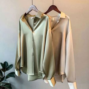 Elegante Camiseta de Tirantes de Satén para Mujer, Cuello Camisero, Frente Largo, Estilo Vintage, Casual, con Botones, de Seda - Product Image 2