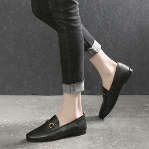 Women's Spring New Versatile <strong>Flat</strong> One-foot slippers British Style Soft Leather Horsebit Buckle Four-season Small Leather s - Product Image 3