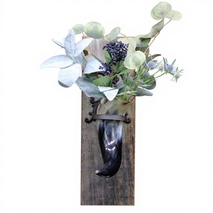 Vase en corne de buffle fait main, artisanat naturel, décoration murale rustique, porte-fleurs pour la décoration de la maison - Product Image 1