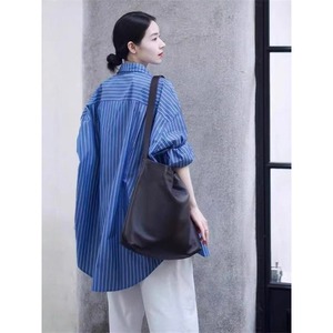 Chemisier Rayé Décontracté et Polyvalent à Col Français Tendance Nouvelle Collection Été 2026 pour Femme – Vente en Gros pour Boutiques - Product Image 5