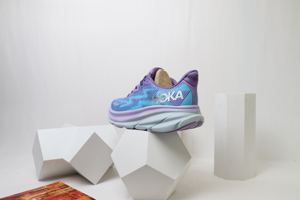 รองเท้าวิ่งคาร์บอนรุ่นใหม่สำหรับผู้ชาย คุณภาพดี ระบายอากาศได้ดี รองเท้าผ้าใบคลาสสิกสำหรับการฝึกซ้อม รุ่น <span class=keywords><strong>Clifton</strong></span> 9 สำหรับฤดูใบไม้ผลิและฤดูใบไม้ร่วง - Product Image 6