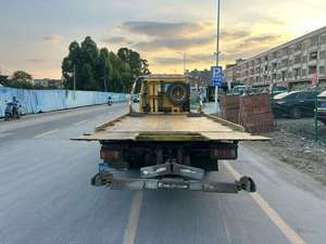 Camión Grúa y Remolque ISUZU Usado, Diésel, 6 Ruedas, 120 HP, 5 Toneladas, para Emergencias en Carreteras - Product Image 5