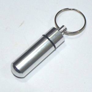 Mini kim loại Viện trợ đầu tiên Keychain Pill hộp kim loại viên nang với vòng chìa khóa mới xách tay không thấm nước Mini Nhôm Pill trường hợp - Product Image 3