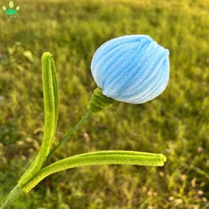 Fiori Artificiali: Margherite e Tulipani Fatti a Mano con Stelo Ritorto per Decorazioni Domestiche, Negozi di Fiori e San Valentino - Product Image 5