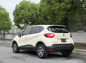 <span class=keywords><strong>SUV</strong></span> Kadjar 2016 1.2T Estándar Euro V Turbo LHD Automático R16 Gasolina Usado Ligero 5 Plazas - Product Image 2