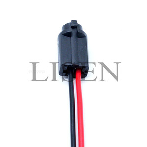 Evrensel otomotiv araba elektrikli LED ışık ampul soket lamba tutucu kablo demeti adaptörü T15 - Product Image 4