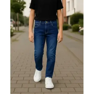 Jeans Slim Fit per Ragazzi Adrenaline, Lavaggio Medio, Gamba Dritta, 5 Tasche, Traspiranti per Uso Quotidiano - Product Image 1