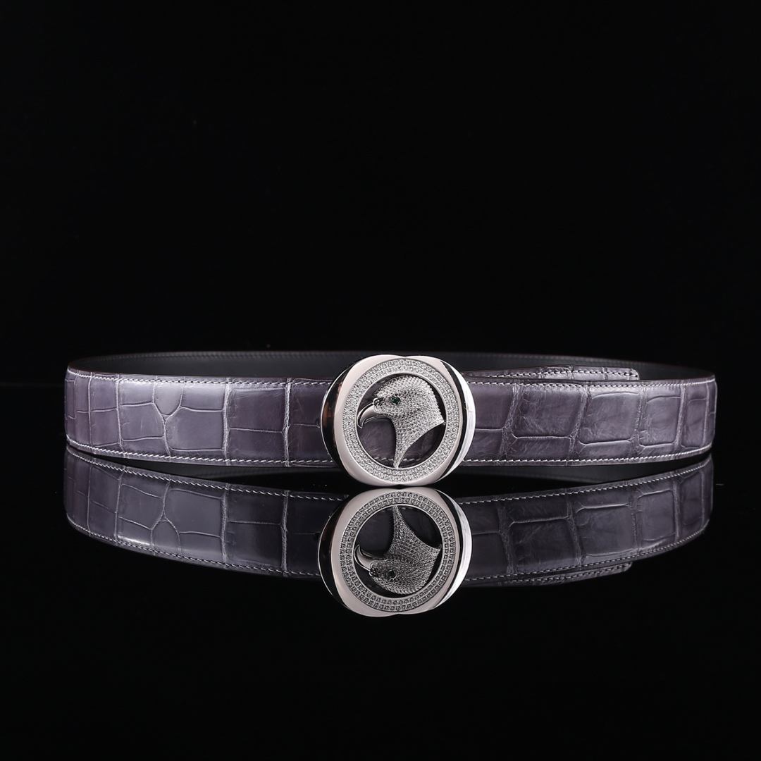 หัวเข็มขัดสีเงิน