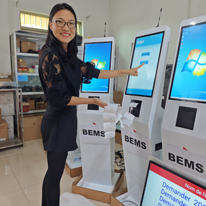 Kapazitiver Touchscreen-Standkiosk mit <span class=keywords><strong>LCD</strong></span>-<span class=keywords><strong>Display</strong></span> 18,5/21,5/23,6/32 Zoll 350 Nits für Innenbereich Windows Selbstbedienungs-Warteschlangenmanagement - Product Image 4