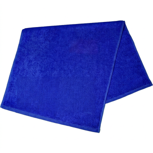 Serviette de sport ronde en microfibre de polyester écologique - Logo gaufré, séchage rapide, absorbante, design compressé, lavable en machine - Product Image 1
