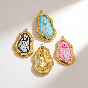 Colgante de Acero Inoxidable Galvanizado con Diseño de Ojo de Demonio Alienígena, Estilo Lujo Ligero, Accesorios de Joyería DIY Hechos a Mano, Yiwu Four - Product Image 1