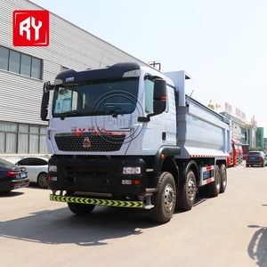 Camion à benne basculante HOWO Sinotruk 8x4 d'occasion, benne basculante en forme de U, 12 roues, basculement arrière |   Conforme à la norme Euro 2, prêt pour les routes accidentées en Afrique - Product Image 6