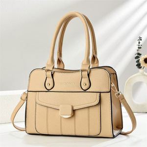 Bolso de Mano de Cuero PU Duradero para Mujer, Venta al Por Mayor de Fábrica - Product Image 1