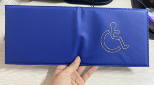 Portatarjetas de desactivación de Gran Bretaña personalizado para tarjetero de cuero PU con dispositivo de tiempo, cubierta protectora de cartel de permiso de estacionamiento del Reino Unido - Product Image 5