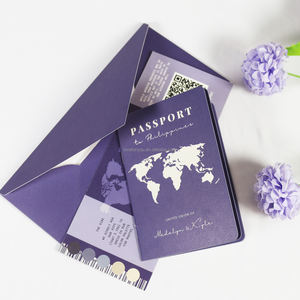 Pasaporte púrpura Boda Guardar la fecha con código QR Tarjeta de embarque Destino Tarjeta de invitación de boda - Product Image 5