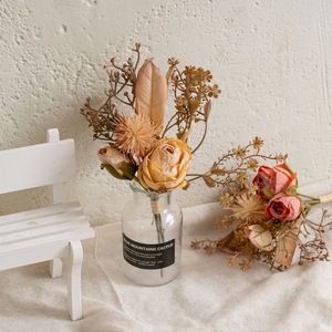 CallaFloral ช่อดอกกุหลาบประดิษฐ์ ขอบสีไหม้ ของตกแต่งบ้าน MW66019 - Product Image 1