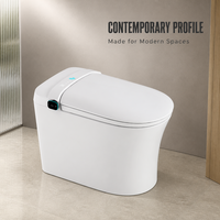 Toilette intelligente avec buse autonettoyante, capteur de pied, télécommande, siège chauffant, compatible siphon en P/S, cuvette allongée