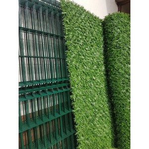 Toptan 10mm/20mm Çevre Dostu Sentetik Çim Putting Green Çim Futbol Çimi Arka Bahçe ve Futbol Sahası için Yapay Çim - Product Image 4