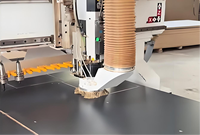 Routeur CNC à commande numérique à changement d'outil automatique linéaire 1325 haute stabilité pour la gravure et la découpe de meubles et d'armoires