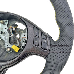 Precio al por mayor directo de fábrica Alcantara Carbon Fiber M Performance para BMW E46 Volante de coche - Product Image 4