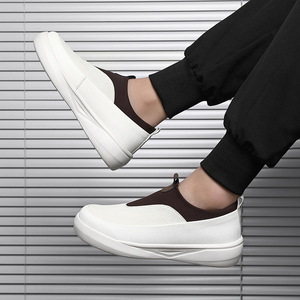 Chaussures décontractées à enfiler bicolores blanc et marron, chaussures de marche légères à semelle plateforme épaisse, avec languette de traction facile, pour le quotidien et les loisirs - Product Image 3