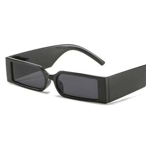 Nouvelles Lunettes de Soleil Carrées Rétro Tendance 2025 pour Hommes et Femmes, Monture Noire Rectangulaire, Protection UV400 - Product Image 4