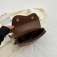 Sac demi-lune tendance 2026 pour femme, en cuir PU durable, sacs à bandoulière décontractés, sacs sous le bras pour dames