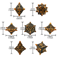 Ensemble de 7 dés DND en métal massif, finition Or antique, à grande ouverture, motif Dragon, pour jeux de société, jeux de rôle fantastiques et Dungeons & Dragons