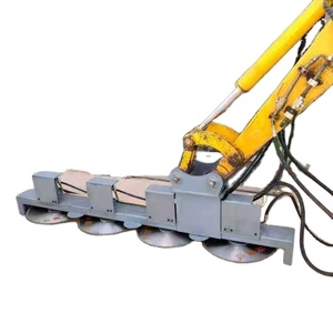 Scie d'élagage rotative à 360 degrés avec bras extensible pour l'abattage d'arbres. Convient aux travaux de démolition municipale et de défrichement de jardins. - Product Image 1