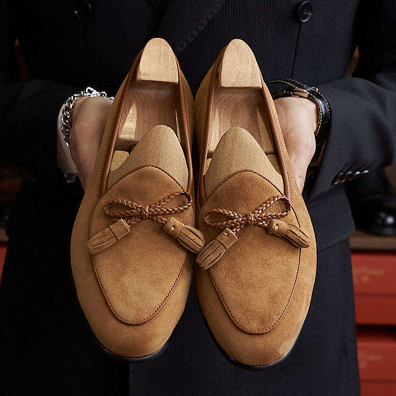 สีน้ำตาล