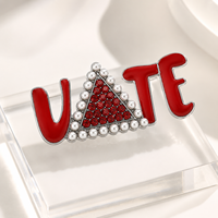 Charme Soror Rouge Émail Grec Delta Sigma Theta Triangle Symbole Lettre VOTE Accessoire Designer Broches Pin