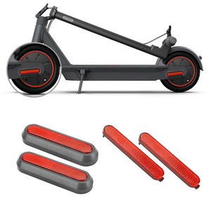 Cityneye M365 <span class=keywords><strong>Pro</strong></span> <span class=keywords><strong>2</strong></span> Pro2 1S Scooter eléctrico cubierta decorativa de plástico y tira reflectante con pegatina de tornillo para patinetes - Product Image 3