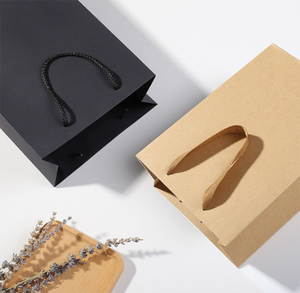 Bolsa de Papel de Alta Calidad con Logotipo Personalizado Impreso para Promoción en Supermercados y Embalaje de Regalos/Ropa, Reciclable, con Asa Larga - Product Image 6