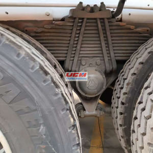 Camion malaxeur à béton 6x4 d'occasion avec pompe 336 ch de Chine - comprenant moteur, boîte de vitesses, roulements et composants essentiels - Product Image 2