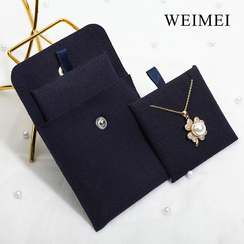 สีน้ำเงินเข้ม