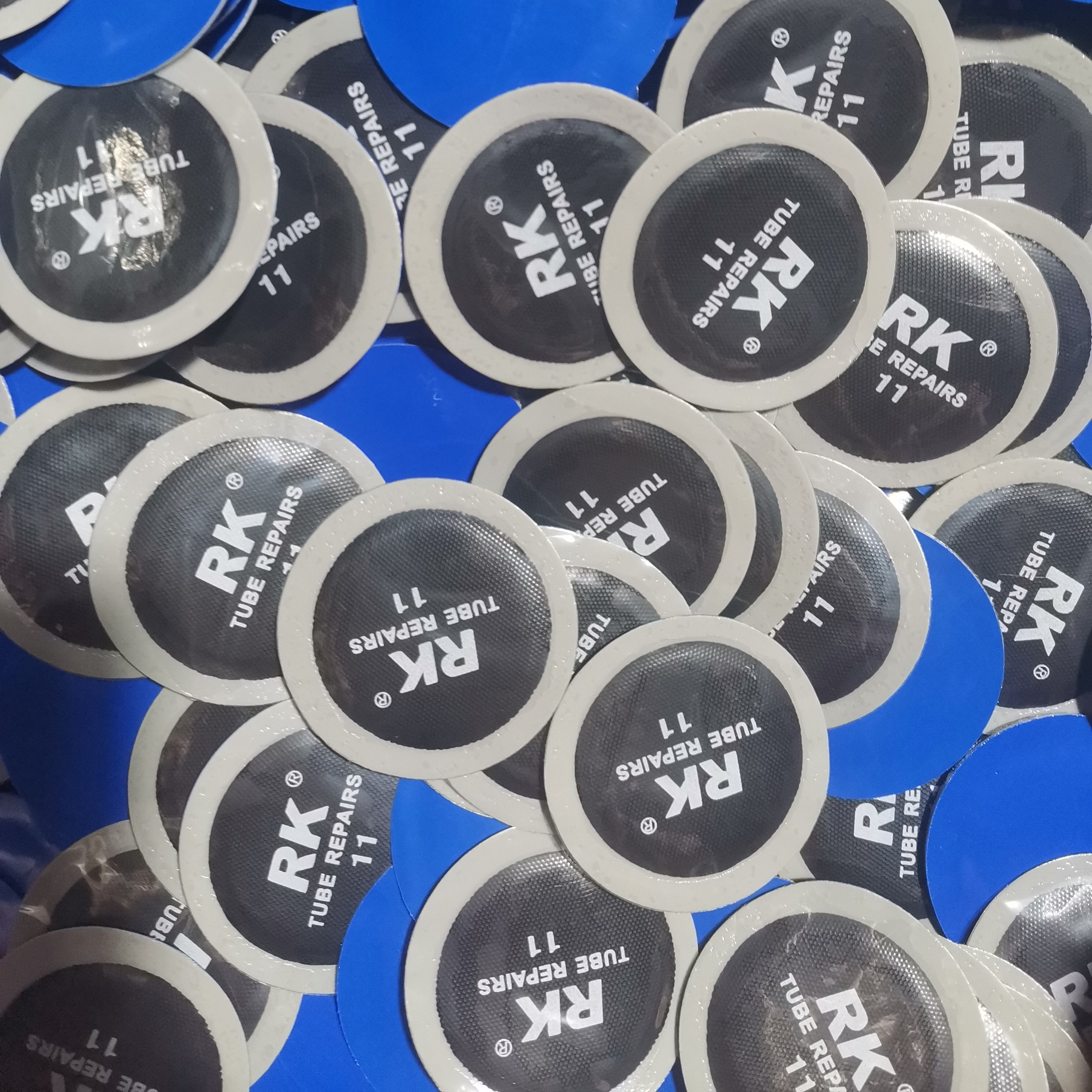 USA Style Round Shape Tire Repair Cold Patch for Car and Truck