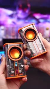 Mini haut-parleur portable sans fil personnalisable caisson de basses bleu extérieur avec <span class=keywords><strong>LED</strong></span> <span class=keywords><strong>clignotant</strong></span> haut-parleur de basse en métal produit d'usine - Product Image 6