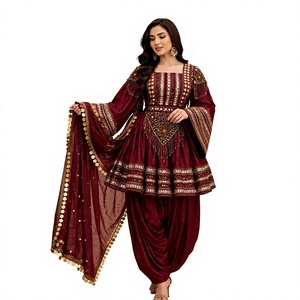 Vestido maxi de terciopelo granate con bordados y pedrería, manga murciélago, estilo bohemio, corte holgado, para fiesta. - Product Image 1
