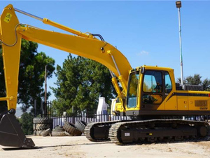 Modèle populaire : Excavatrice sur chenilles hydraulique E6225F de 22 tonnes et 123 kW, avec godet FOP de 1,5 m³ - Product Image 5