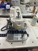 Máquina de coser industrial Juki 3200 usada, controlada por computadora, avanzada, para ojales y botones
