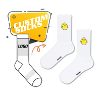 Chaussettes de sport design personnalisé en gros Chaussettes amusantes à motif jacquard pour unisexe