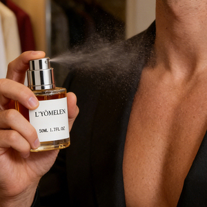 Perfume de Alta Calidad con Aroma Cremoso a Rosa y Sándalo, Larga Duración, Fórmula de Diseñador Francés, Eau de Parfum - Product Image 3