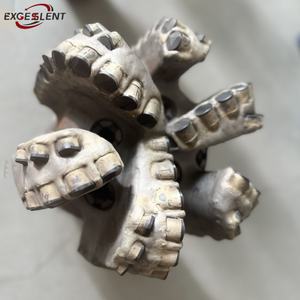 Hot Sell <span class=keywords><strong>PDC</strong></span> Oil Drilling <span class=keywords><strong>Bit</strong></span> Alta Eficiência Tungsten Alloy Carbide Forjado 8,6 polegadas Brocas para Petróleo Gás Água Bem Perfuração - Product Image 2