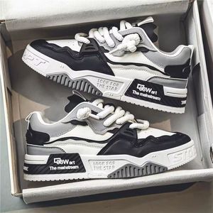 Wholesale Men's Fashion Street Style Casual Shoes Thick Sole Skateboard Shoes Comfortable Non-slip Durable Lace-up Sneakers