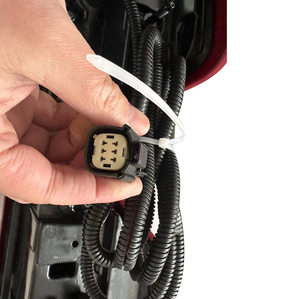 Espejo Lateral para Chevrolet Silverado 1500 2019-2023, LED Original, Nuevo, Negro, con 1 Año de Garantía - Product Image 4