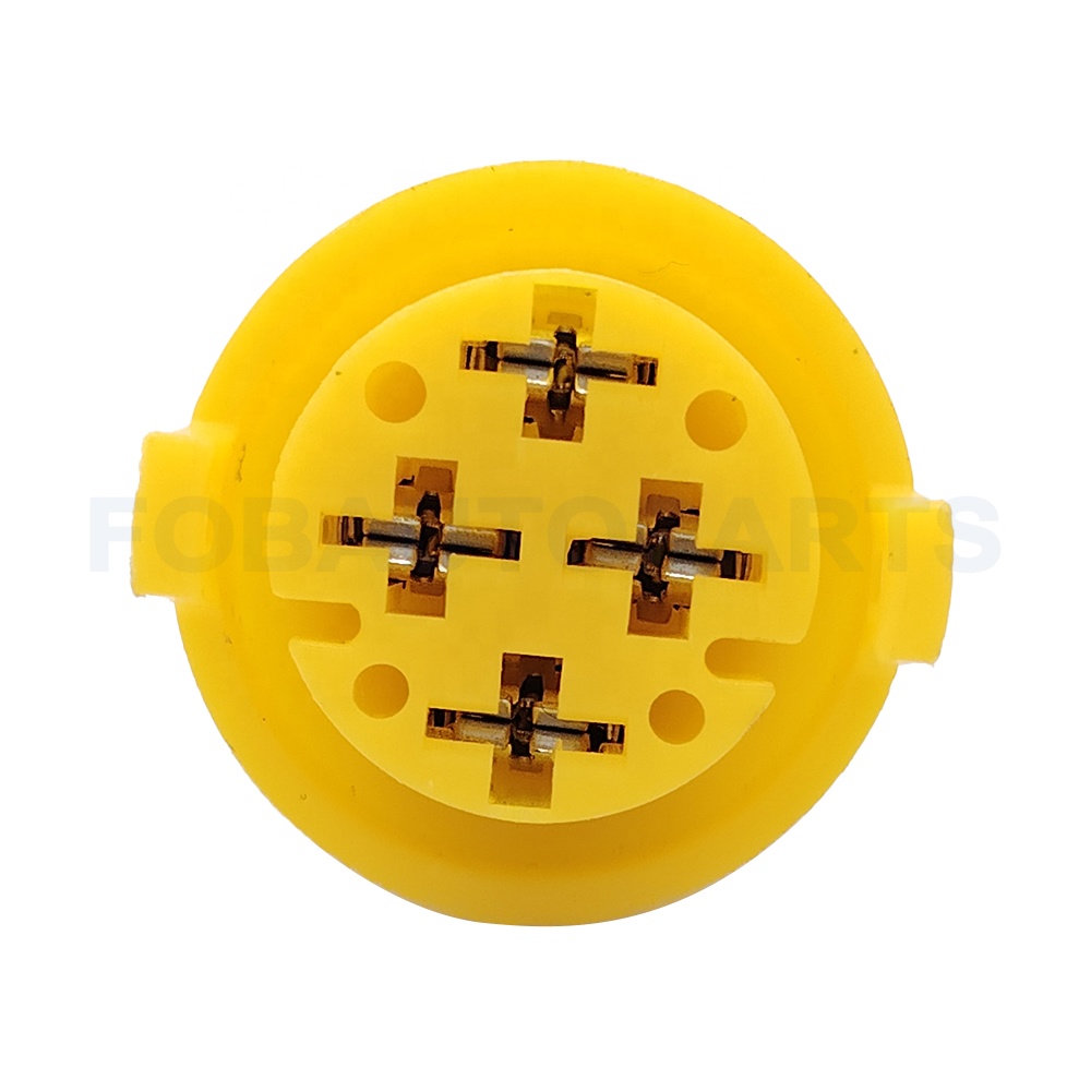 CT4-0211M Connector Wire 4pin Female for Electronic Fan Plug for SUV Audi A4 S4 B5 A6 01020101000595