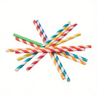 Pailles en papier biodégradables écologiques en emballage coloré, vente en gros pour jus de fruits
