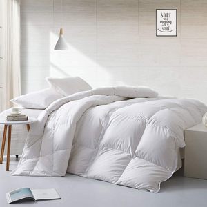 Couette Blanche 240gsm Motif Carré Queen Size Hôtel Couette Insert 100% Microfibre Remplissage Couette - Product Image 3
