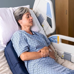Almohada Triangular Antiescaras Más Vendida, Cojín de Soporte de Esponja de Alta Densidad para Personas Mayores - Product Image 5